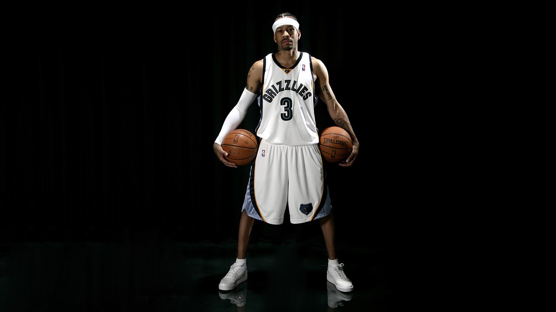 _虚拟现实滑雪：在指尖挑战雪山_，虚拟滑雪体验